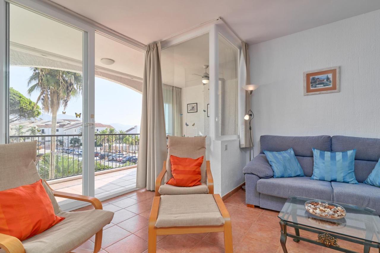 Carabeo 23- Acceso A La Playa Apartment เนร์คา ภายนอก รูปภาพ