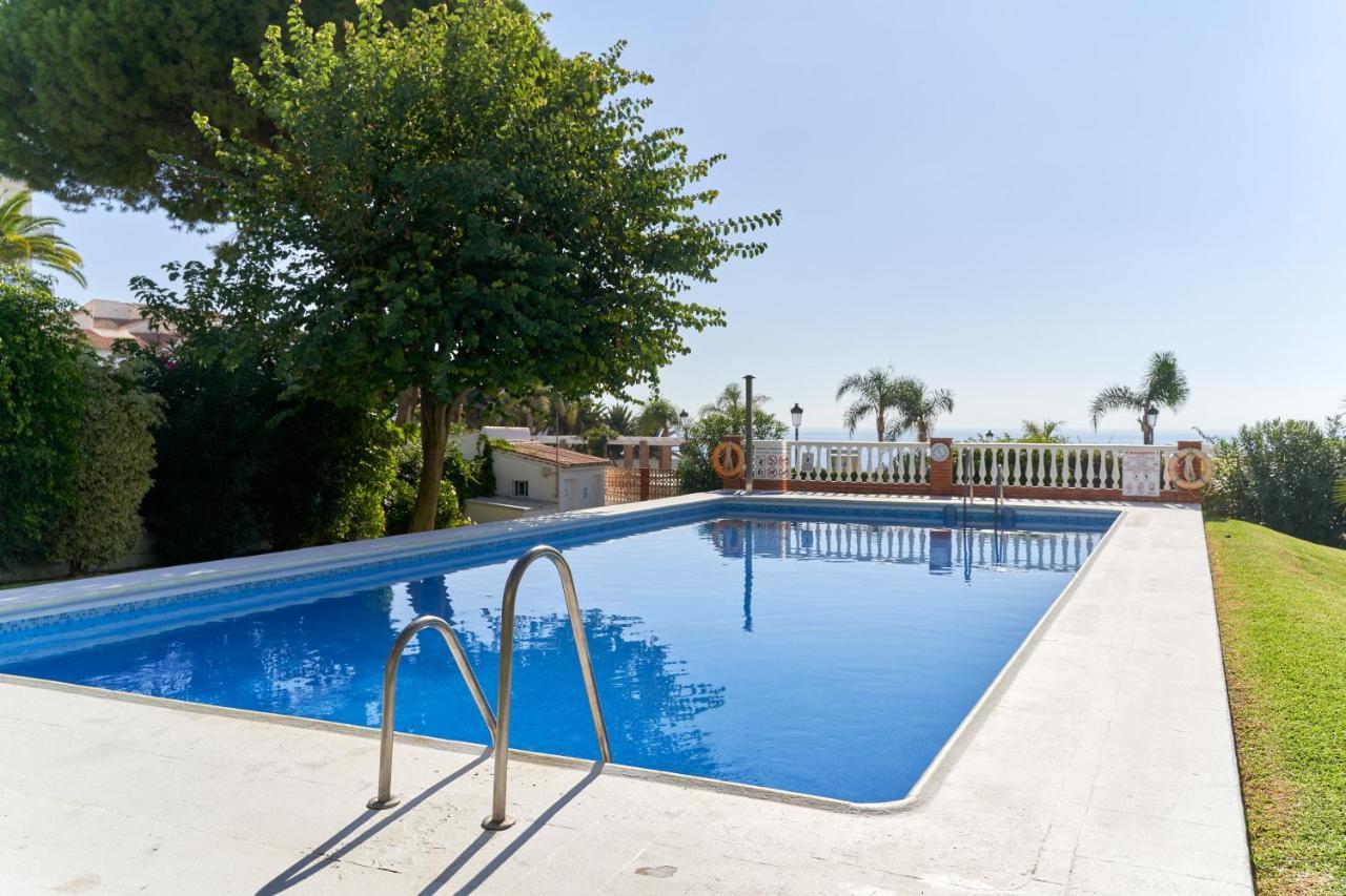 Carabeo 23- Acceso A La Playa Apartment เนร์คา ภายนอก รูปภาพ
